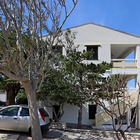 Apartman With Parking Space Pag - 18345 Pag Town