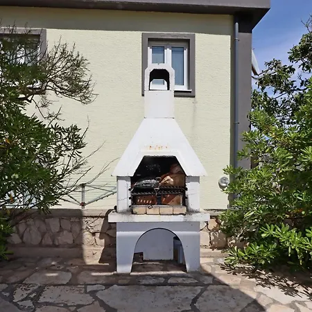 Apartman With Parking Space Pag - 18345 Pag Town