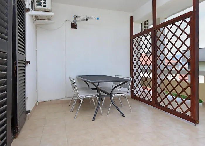 With Parking Space Pag - 18345 *