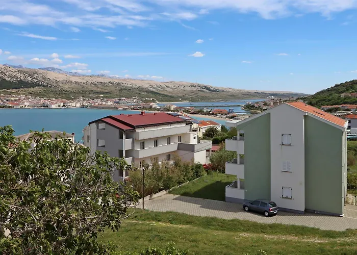 With Parking Space Pag - 18345 Pag Town